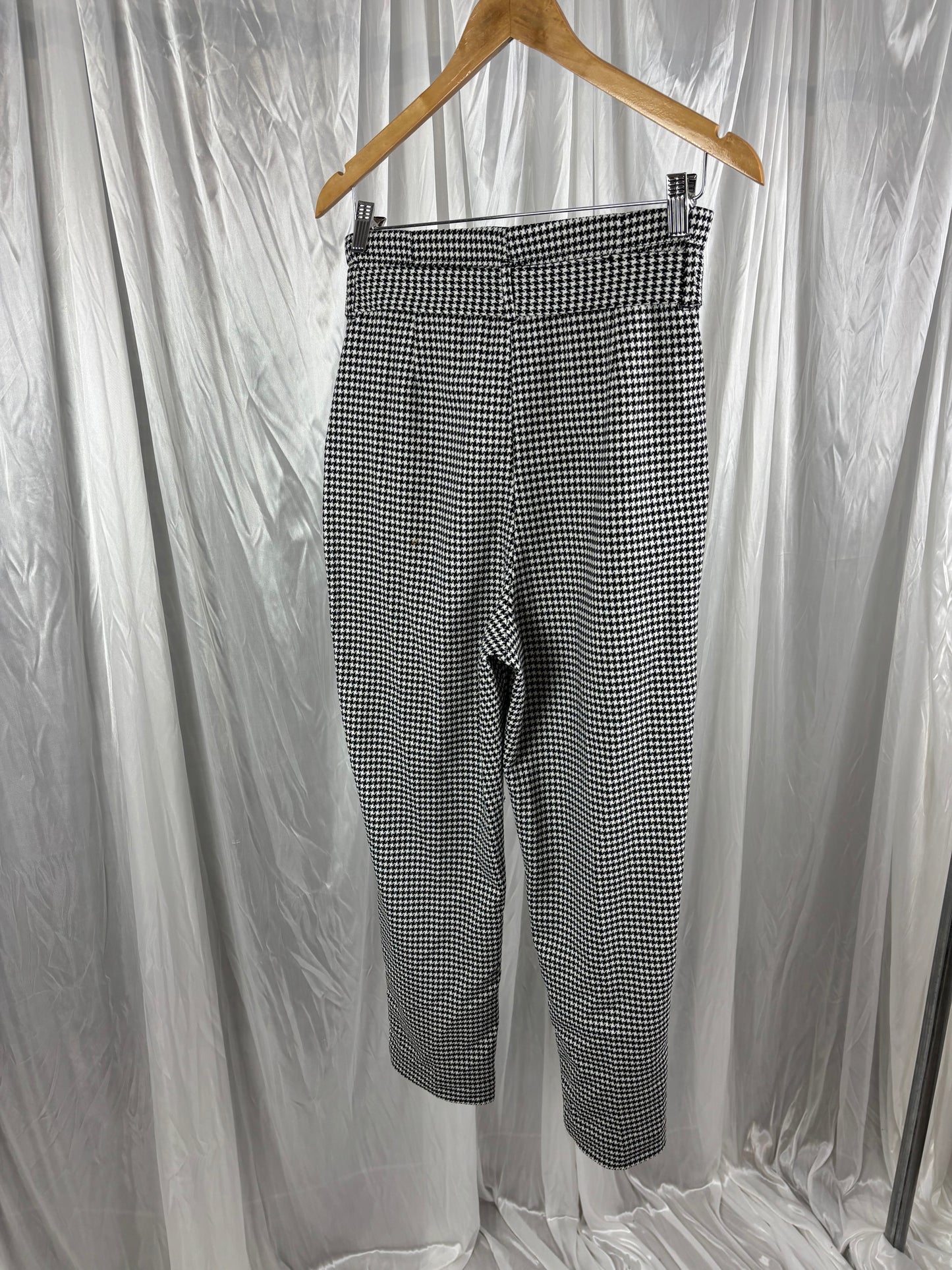 H&M Houndstooth Pattern Pants - 10