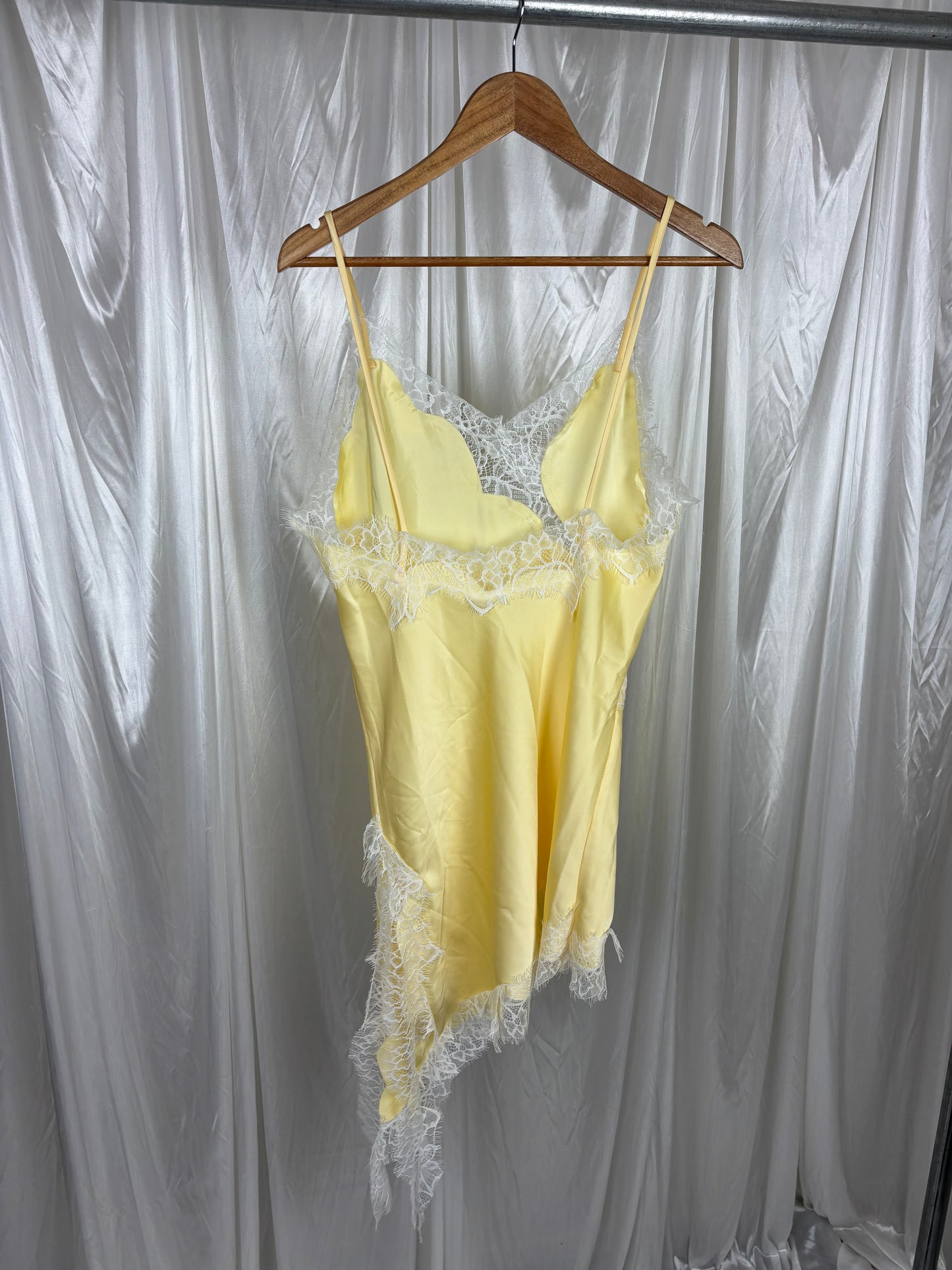 No Brand Yellow Satin Dress - L