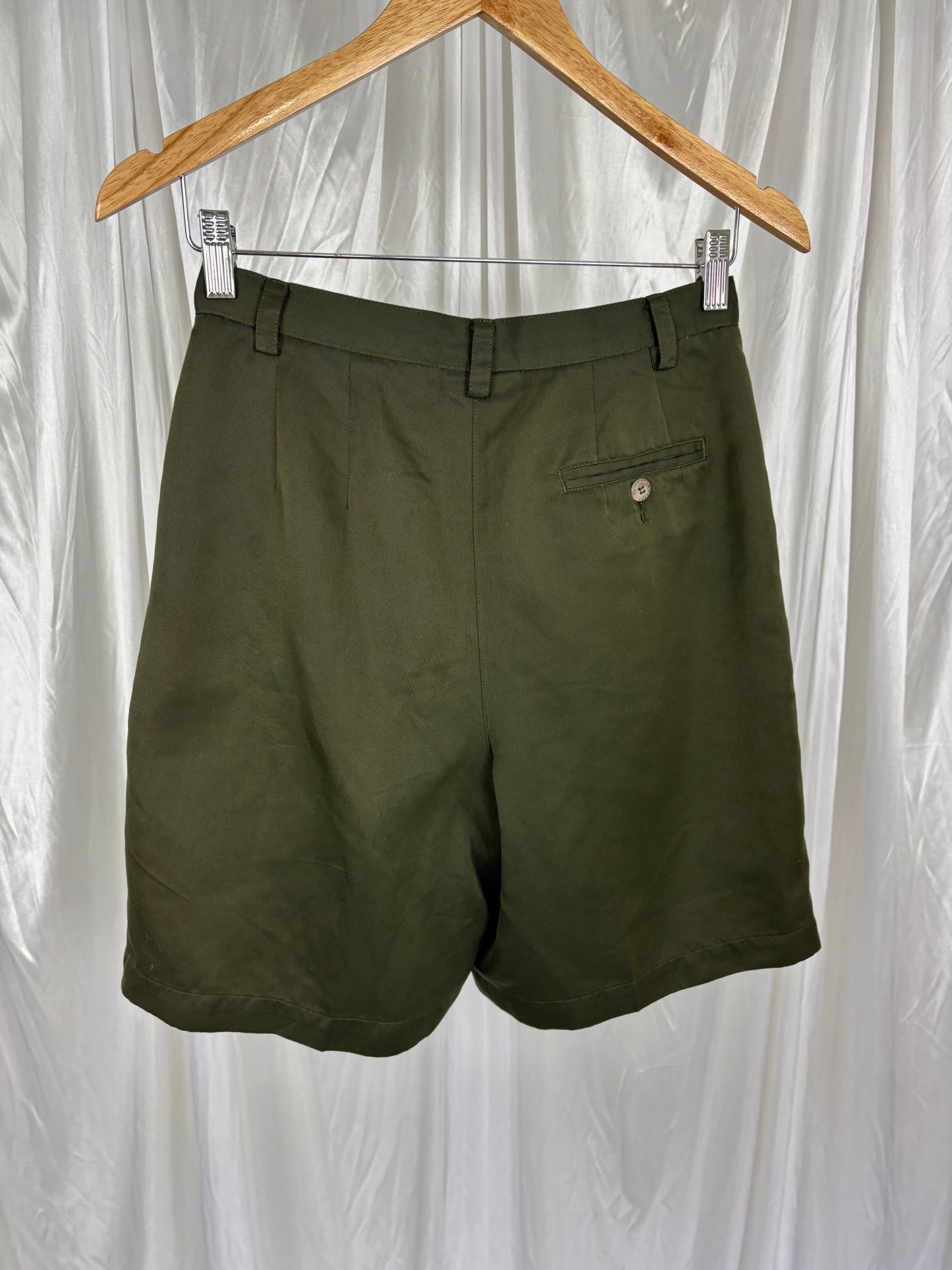 Liz Claiborne Green Shorts - 6