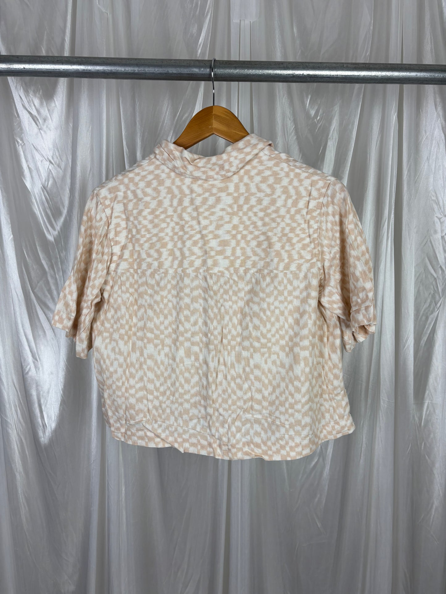 Universal Thread Cropped Shirt - XS