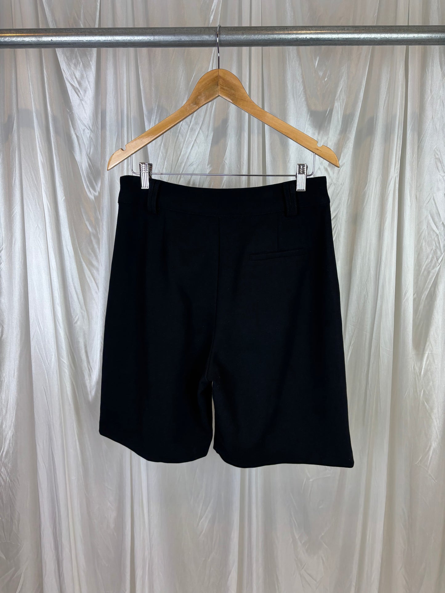 Dissh Black Thick Shorts - 12