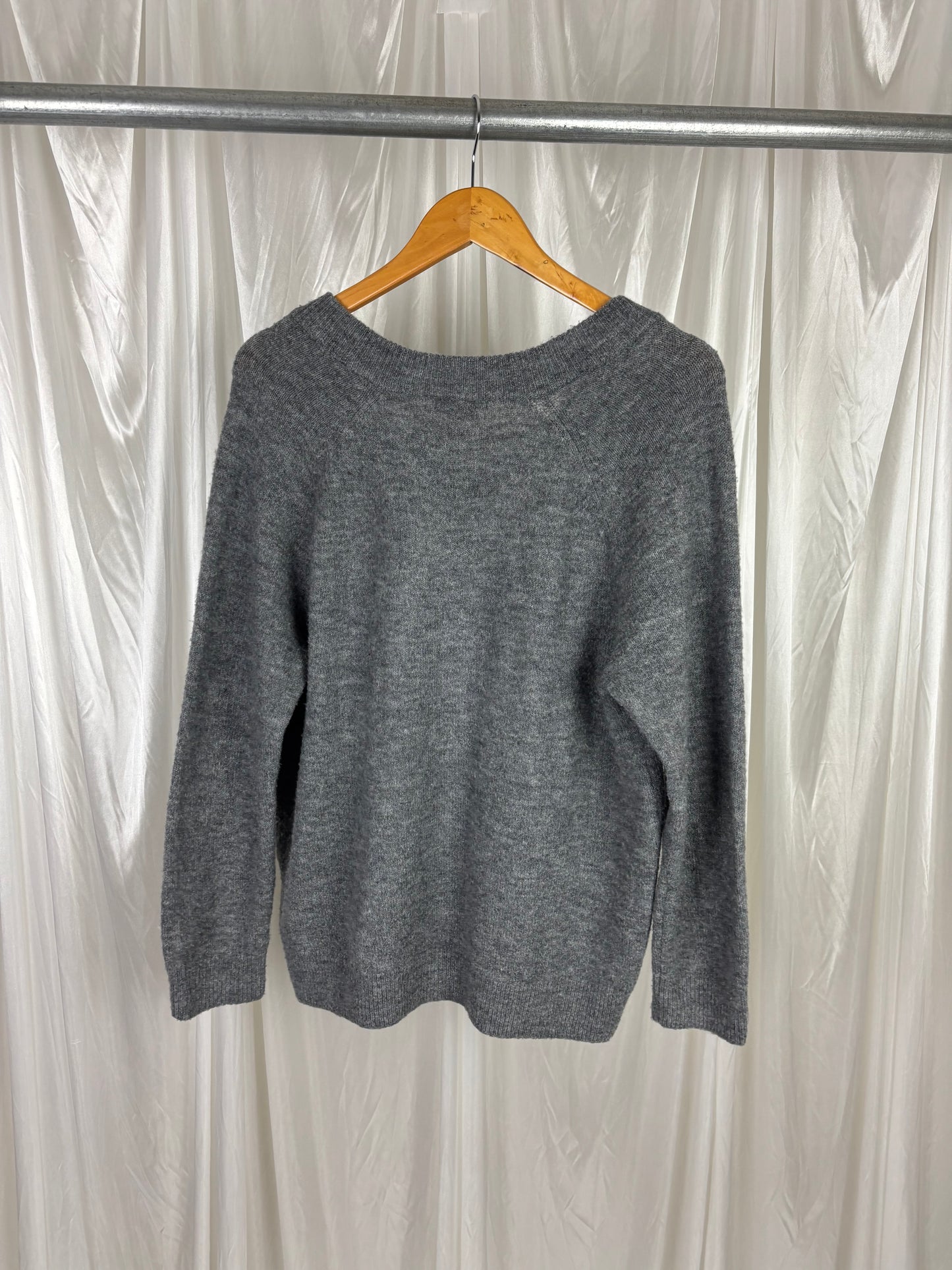 H&M Grey V-Neck Knit Jumper - S