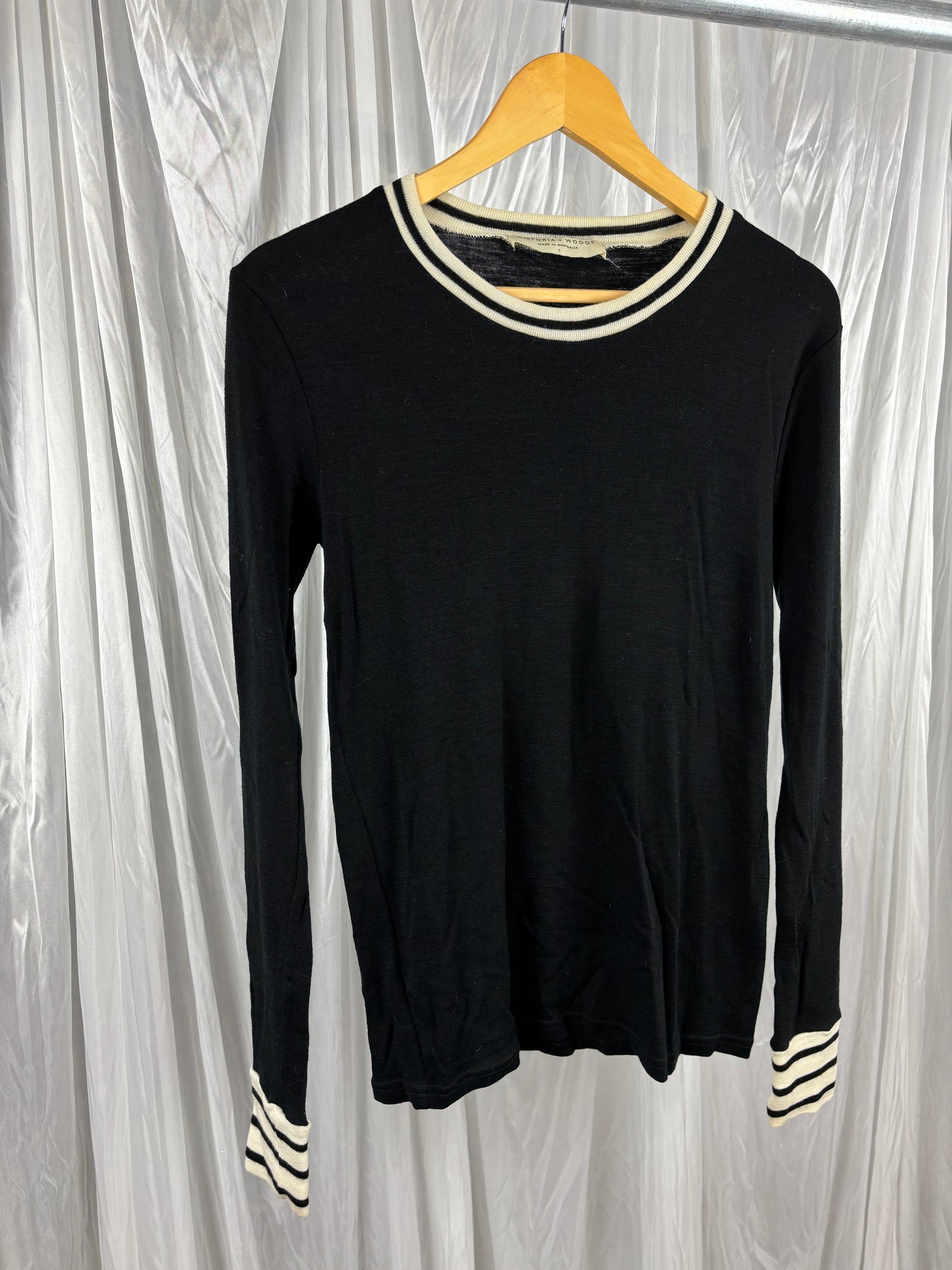 Victoria + Woods Top - 1