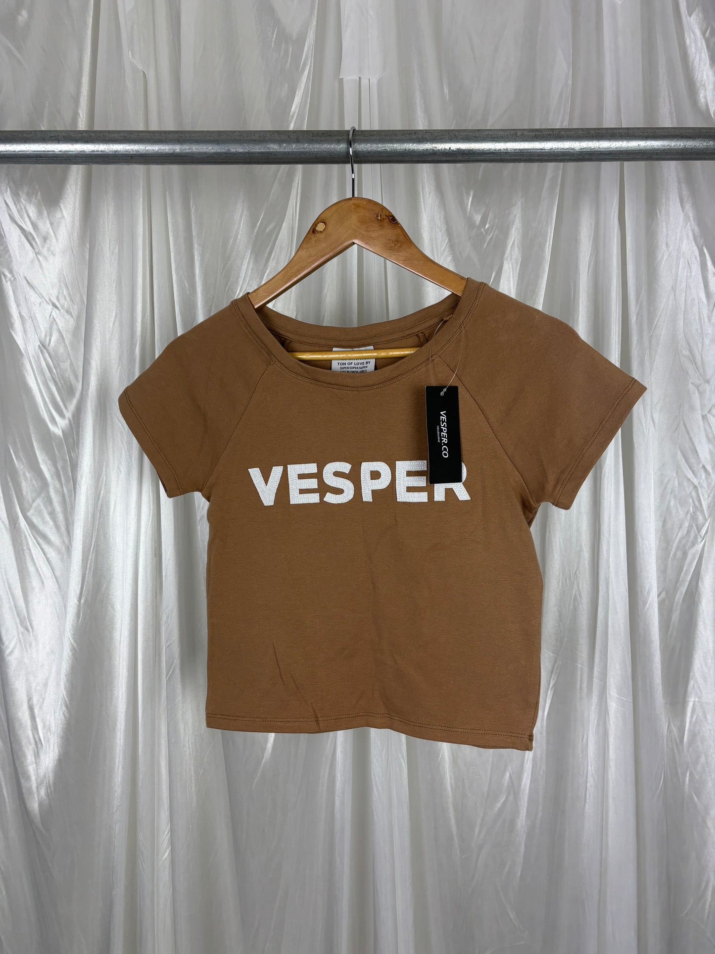 Vesper Brown Crop Tee - M