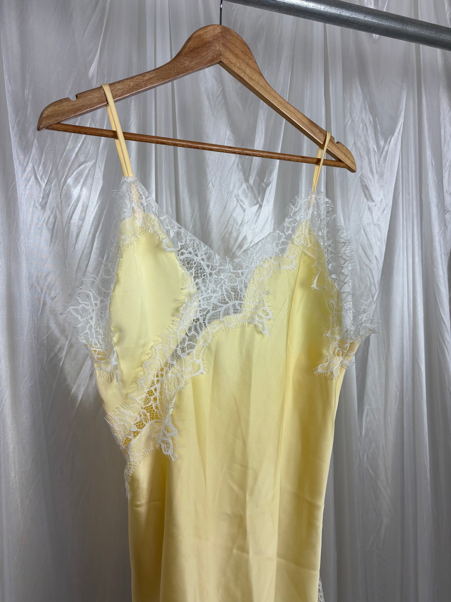 No Brand Yellow Satin Dress - L