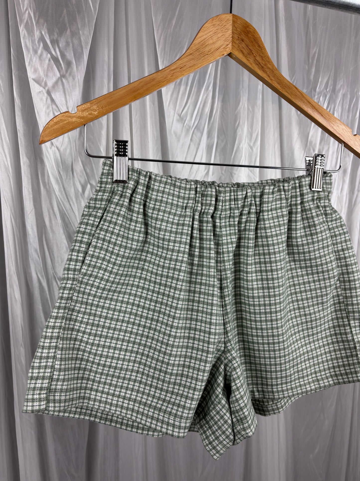 Brandy Melville Shorts - 6/8