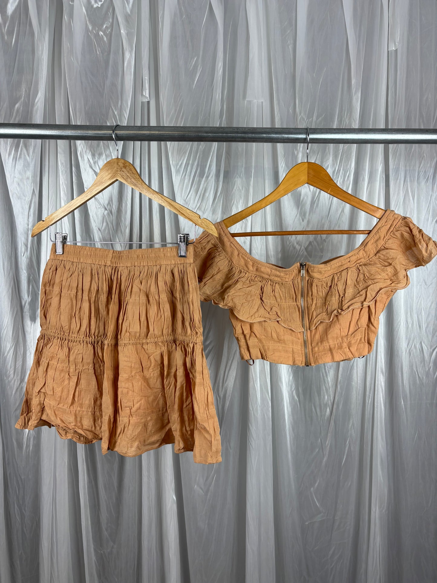 Lost In Lunar Matching Set - S