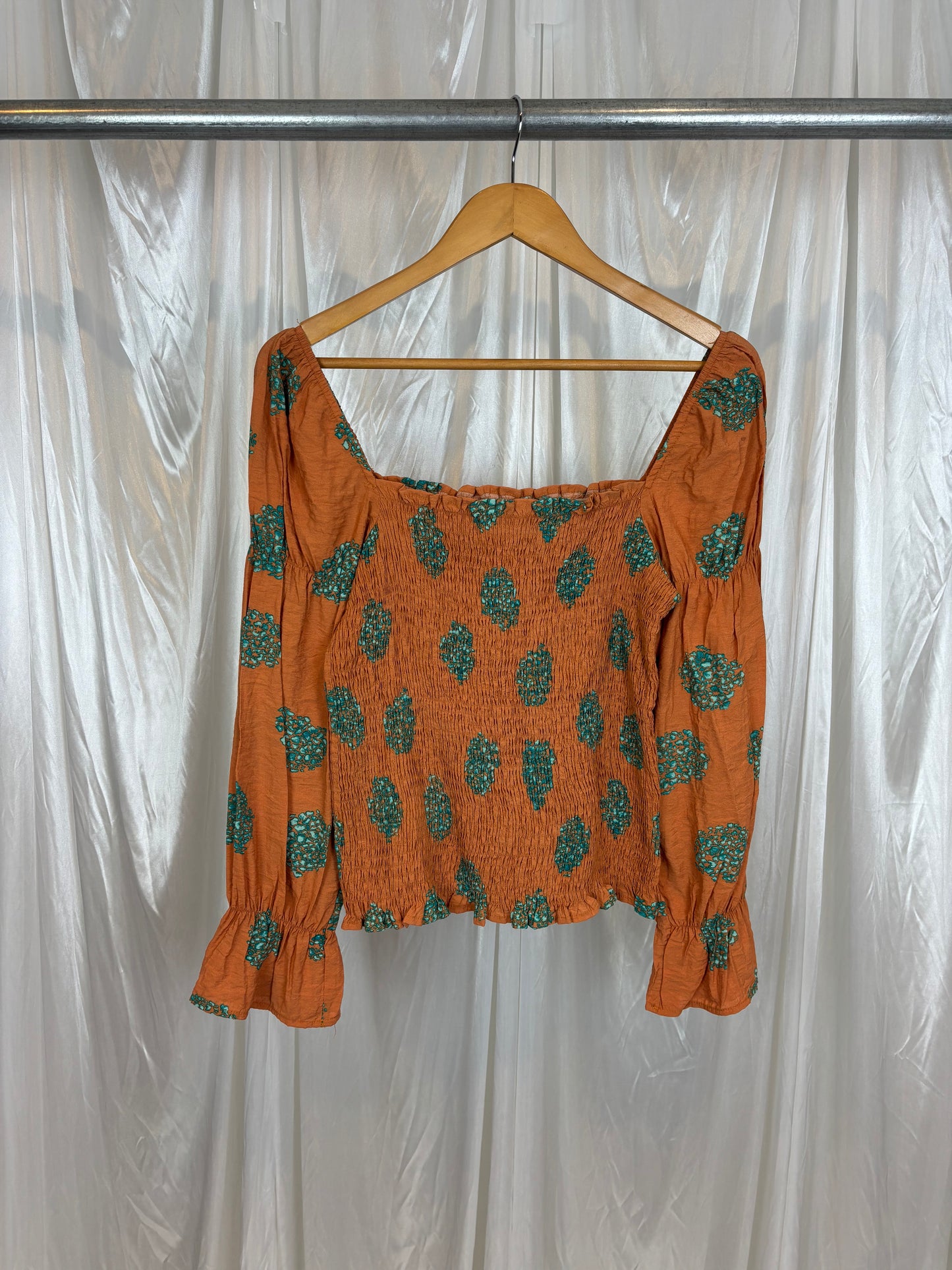 Leo + Be Long Sleeve Top - 10