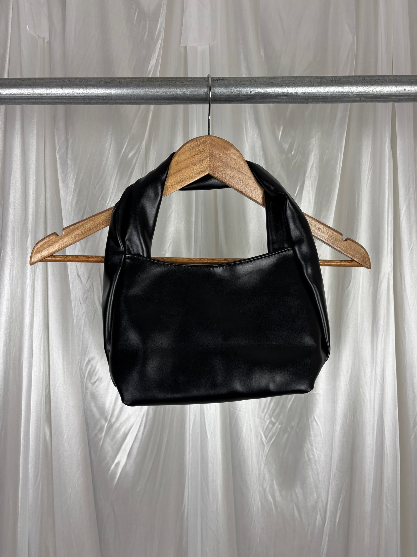 Novo Black Shoulder Bag - OSFA
