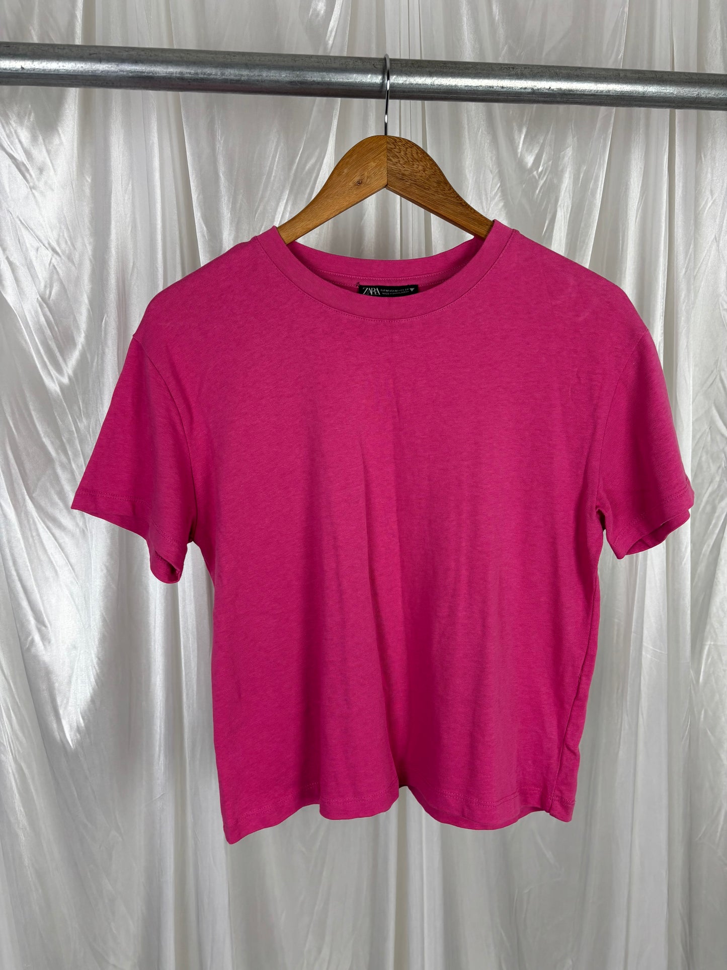 Zara Dark Pink Cropped Tee - M