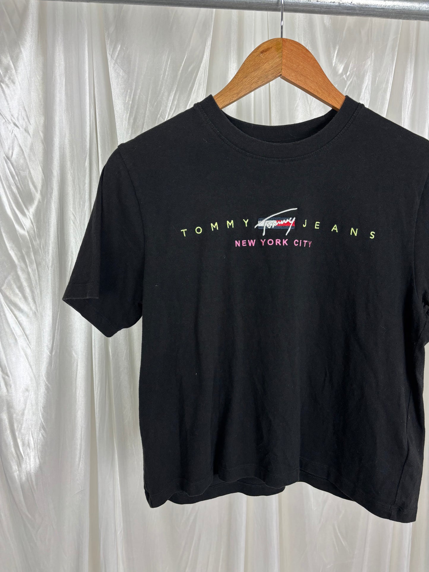 Tommy Hilfiger Black Tee - S