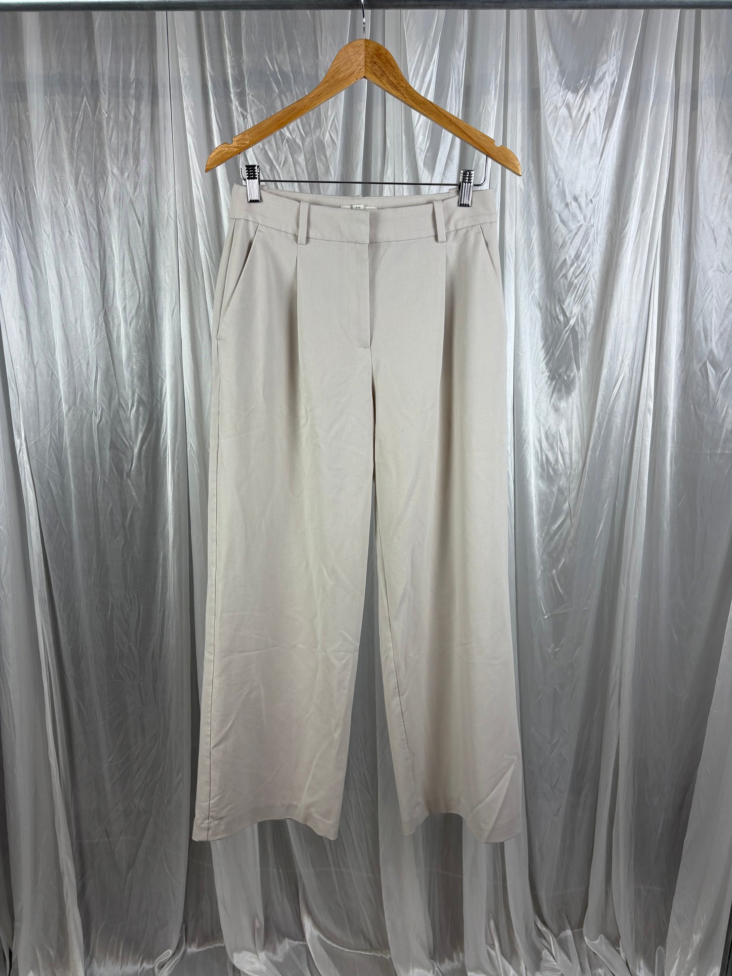 H&M Beige Pants - 6