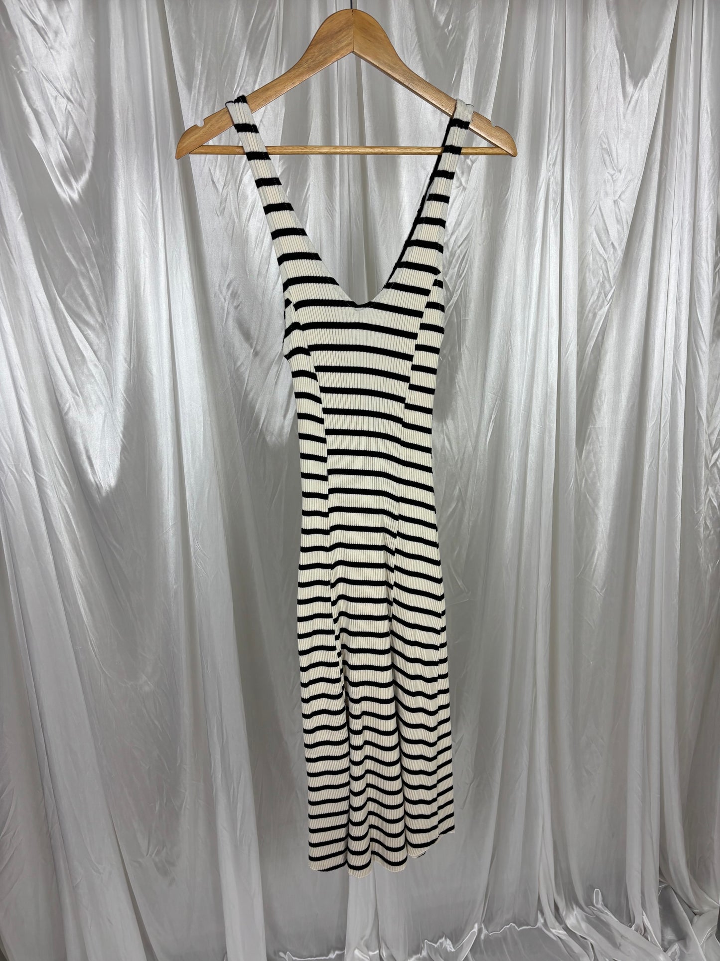 Zara Striped Midi Dress - M