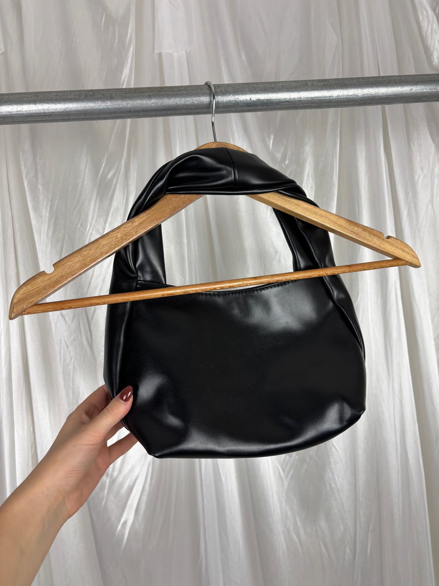 Novo Black Shoulder Bag - OSFA