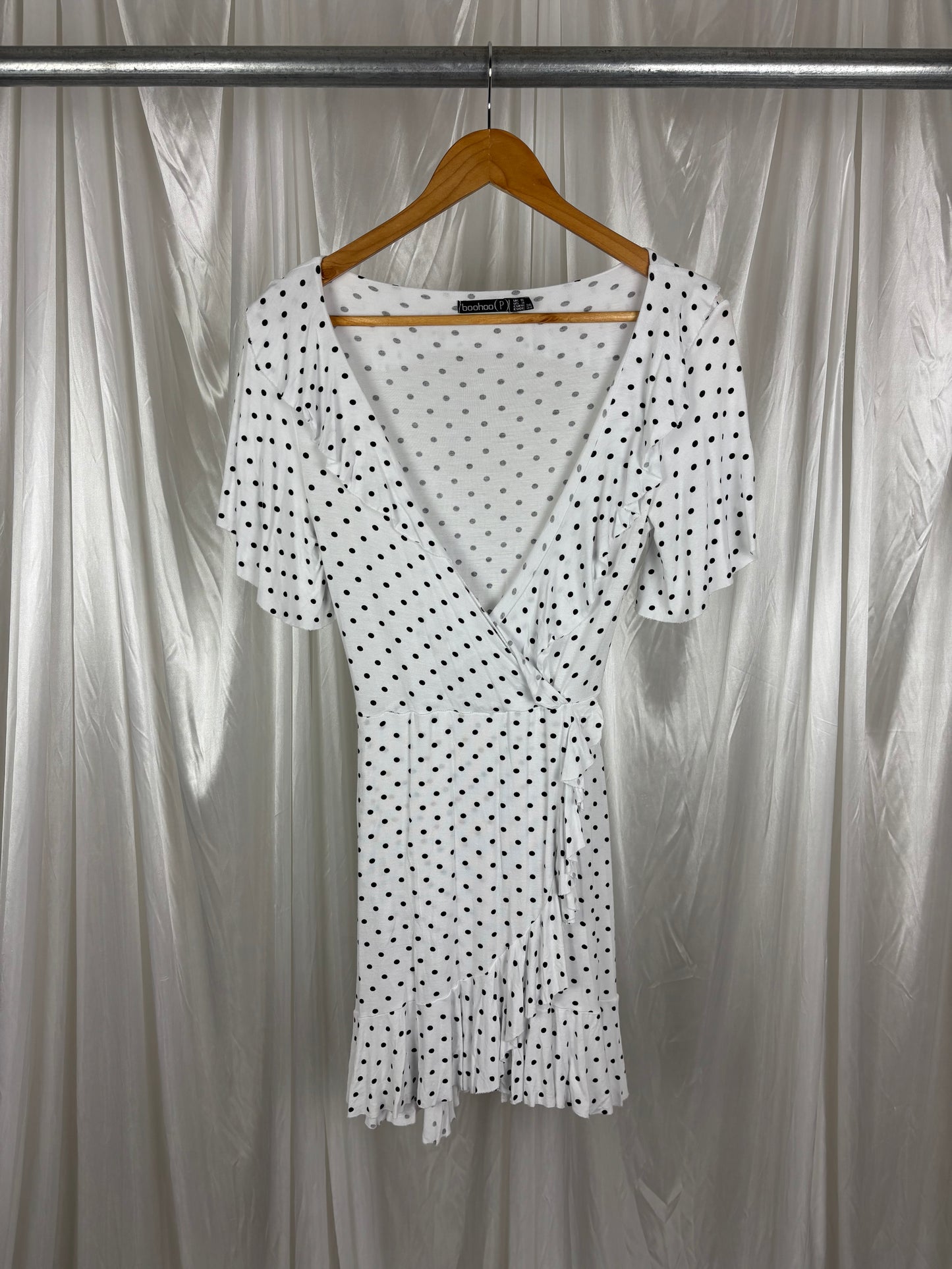 Boohoo Polka Dot Wrap Mini Dress - 8