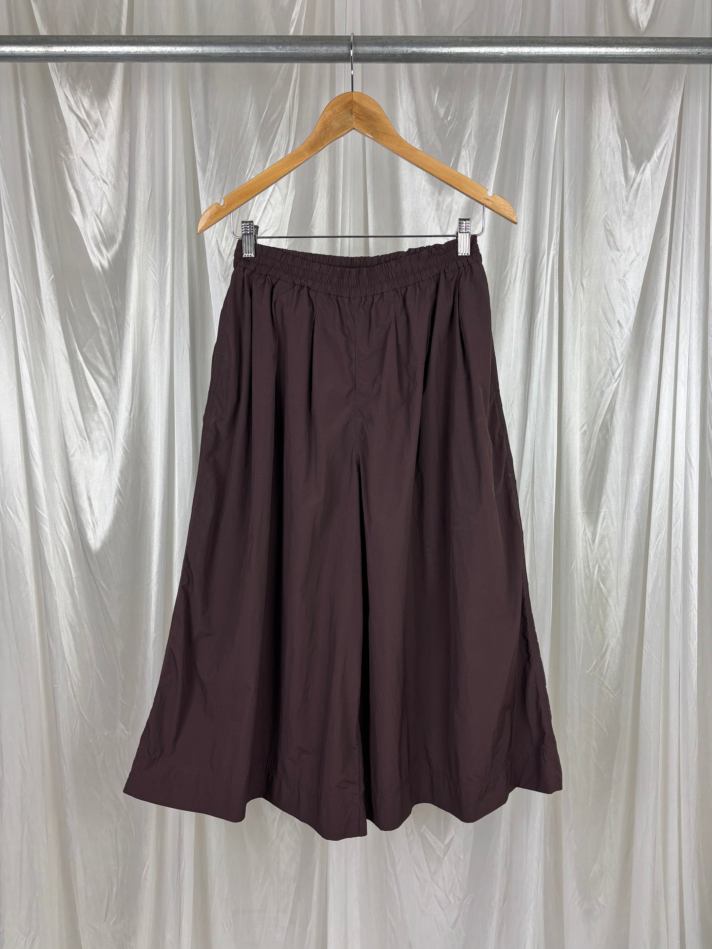 Uniqlo Brown Bermuda Shorts - L