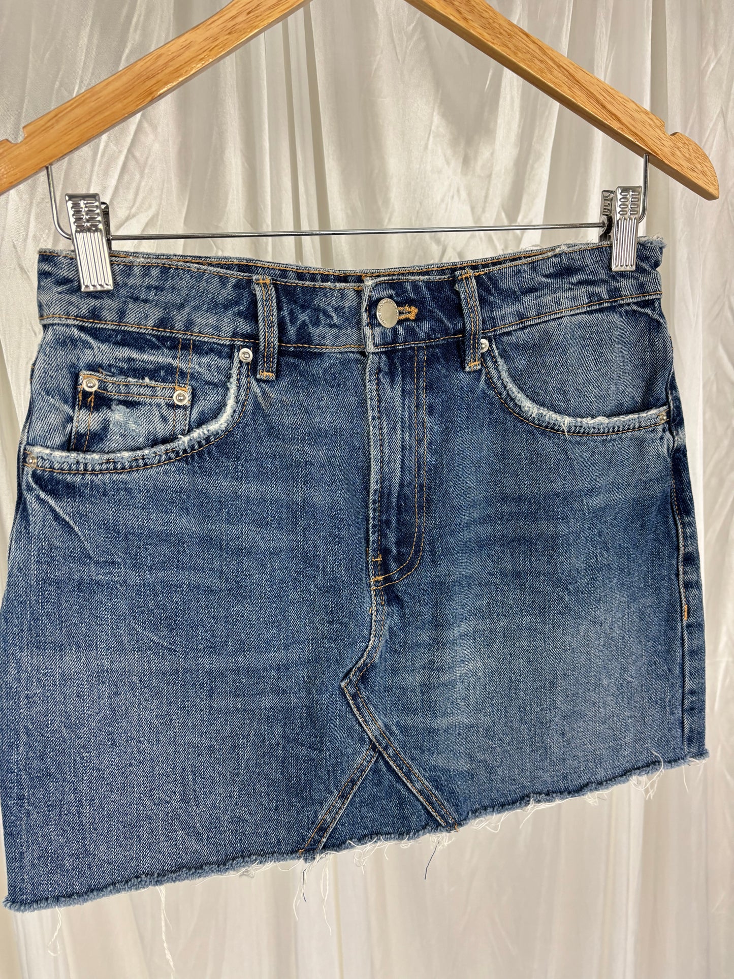 Zara Blue Denim Mini Skirt - S