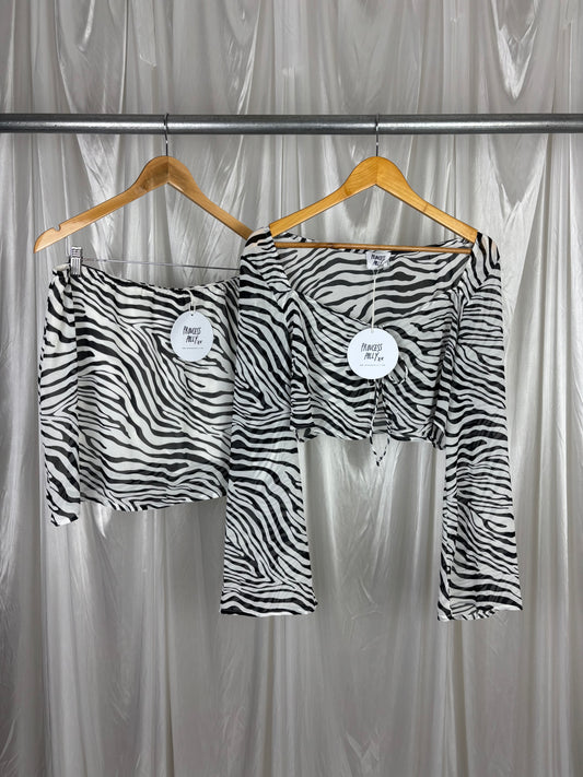 Princess Polly Sheena Zebra Matching Set - 16