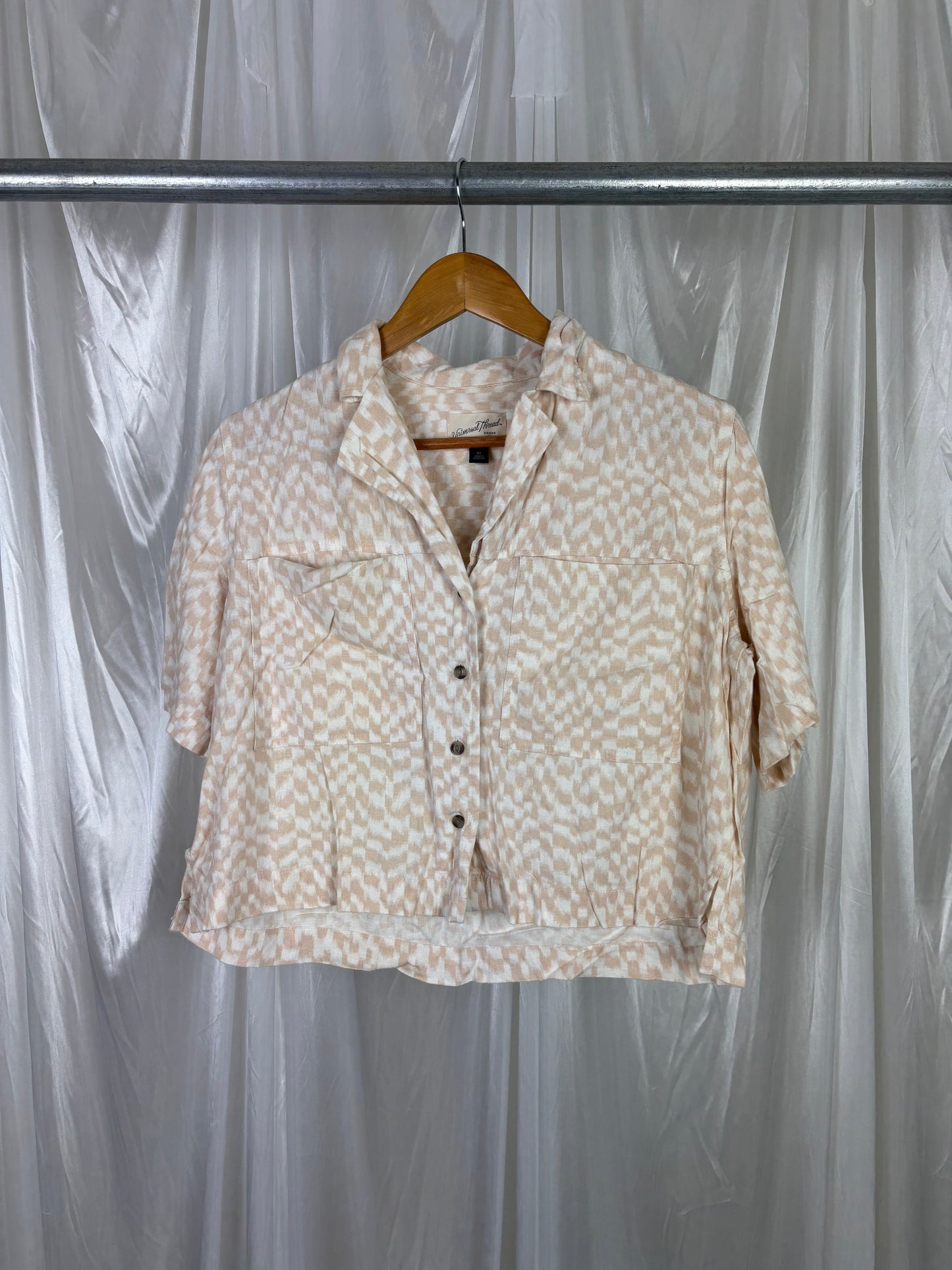 Universal Thread Cropped Shirt - XS