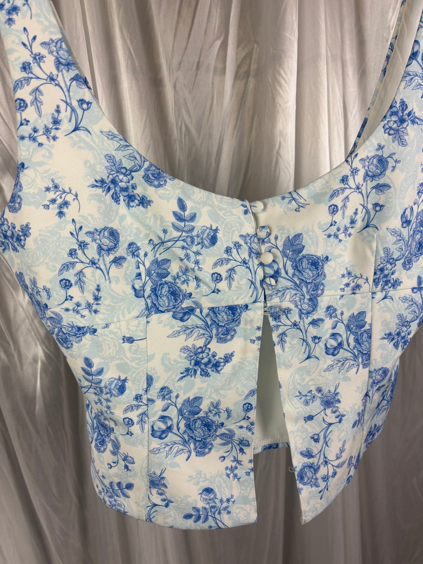 White Fox Patterned Top - L