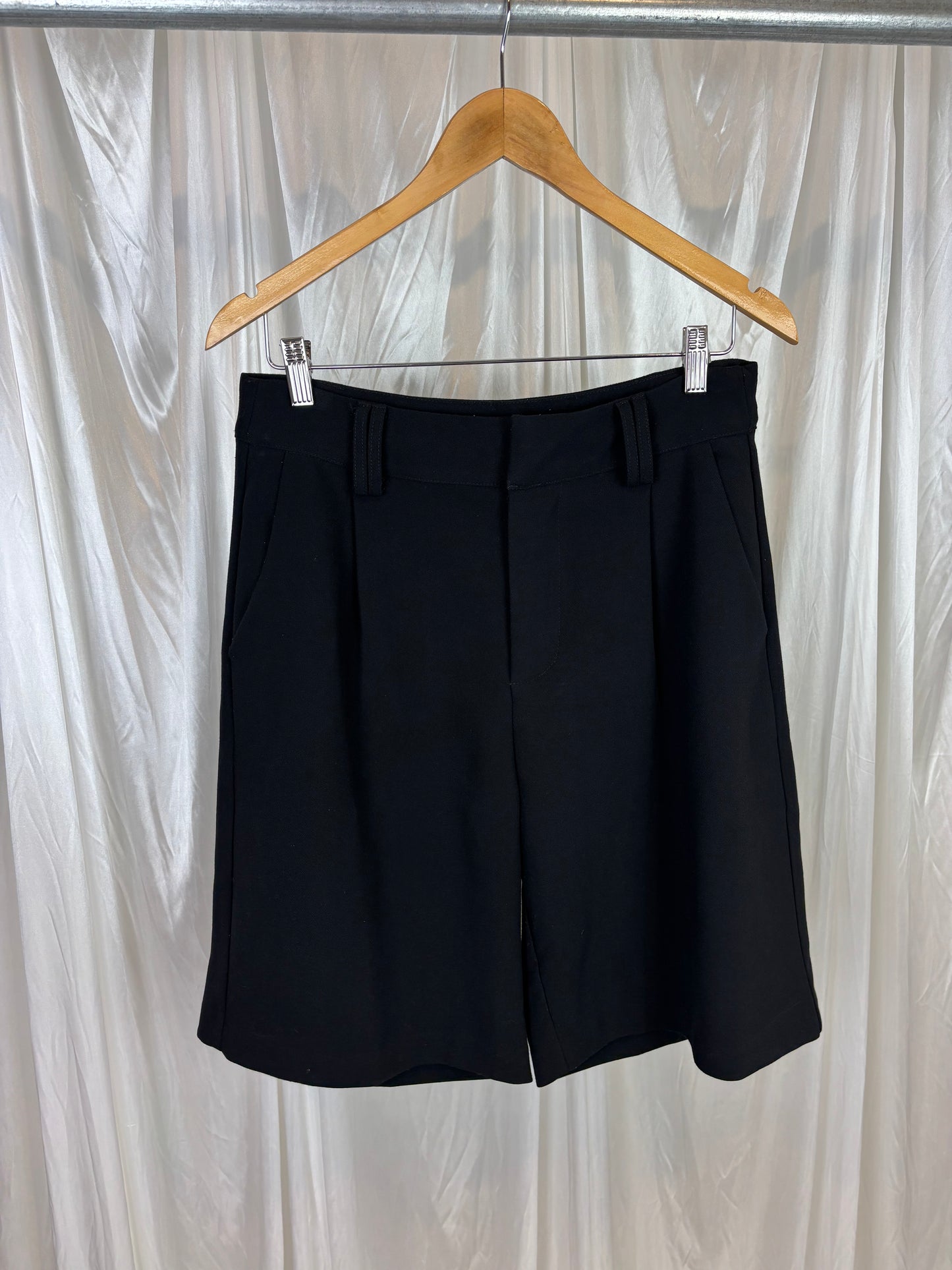 Dissh Black Thick Shorts - 12