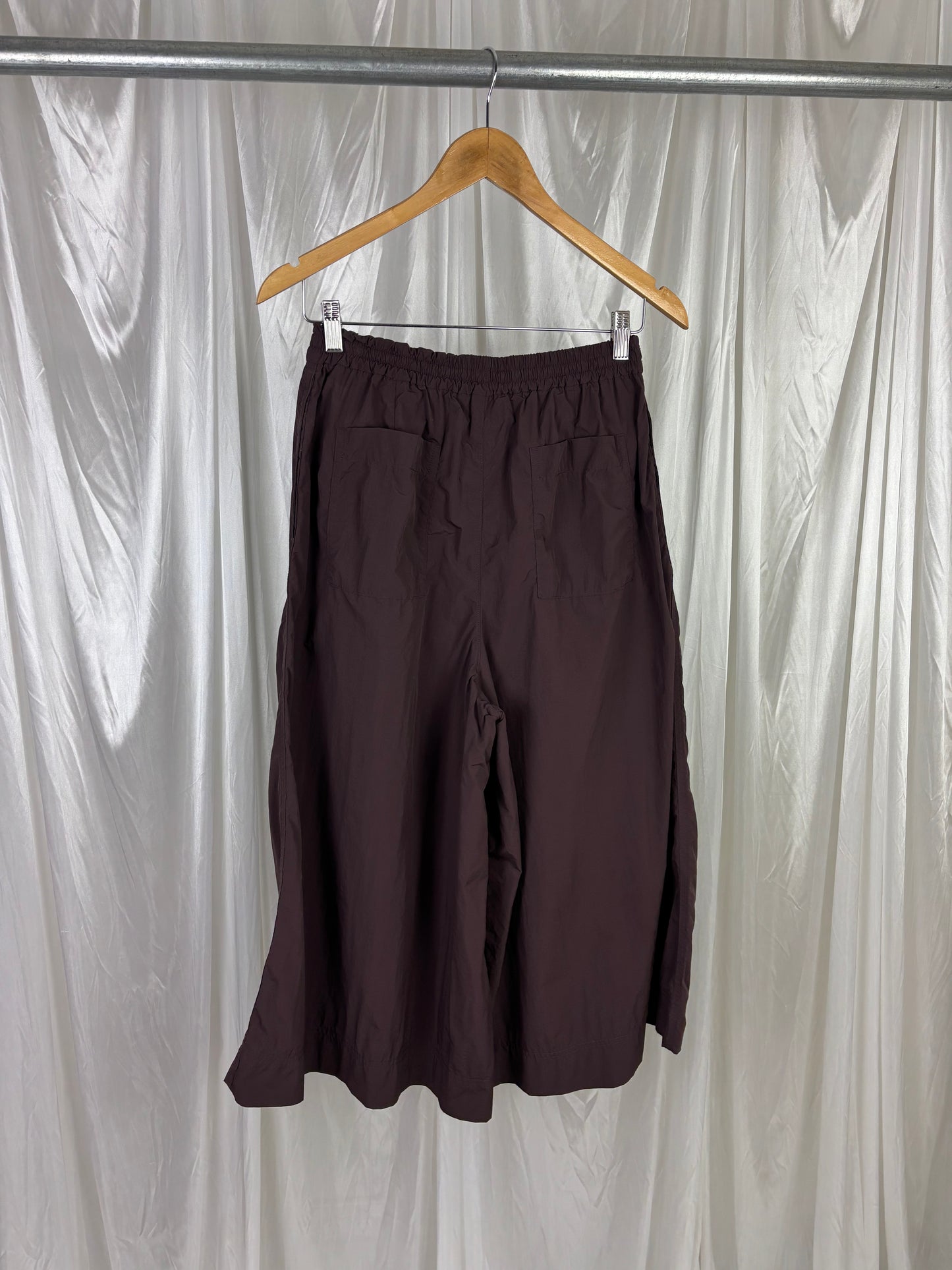 Uniqlo Brown Bermuda Shorts - L