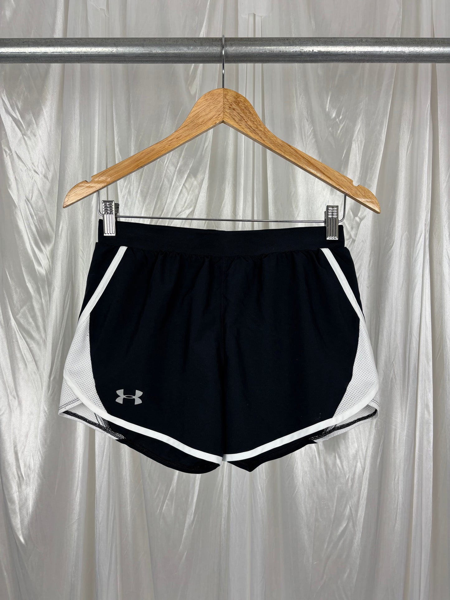 Under Armour Black Shorts - XS