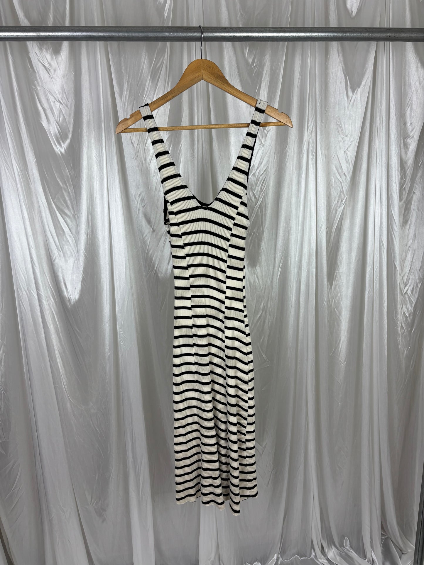 Zara Striped Midi Dress - M