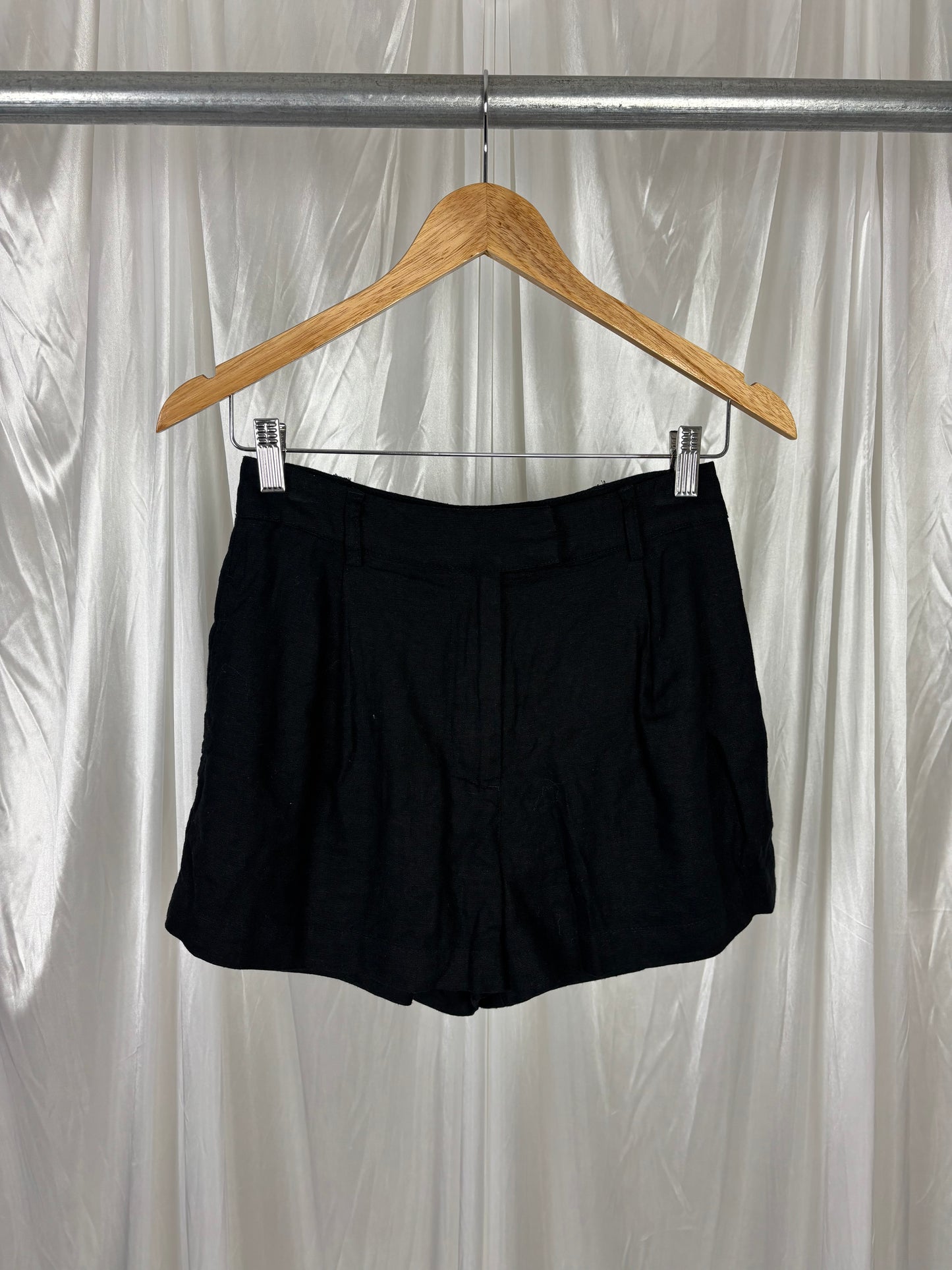 Glassons Black Tailored Linen Shorts - 6