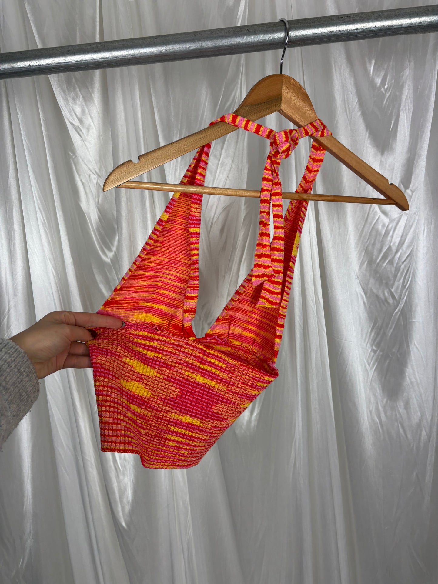 Tiger Mist Halter Neck Crop Top - XS