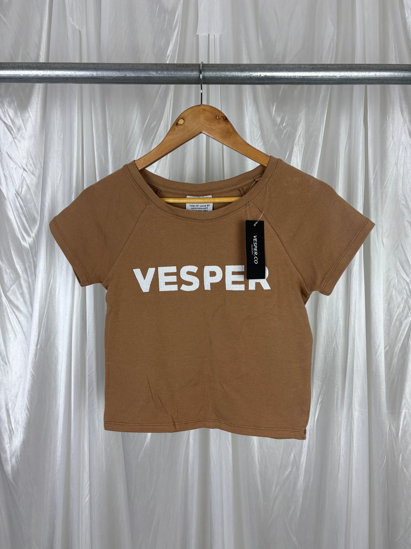 Vesper Brown Crop Tee - M