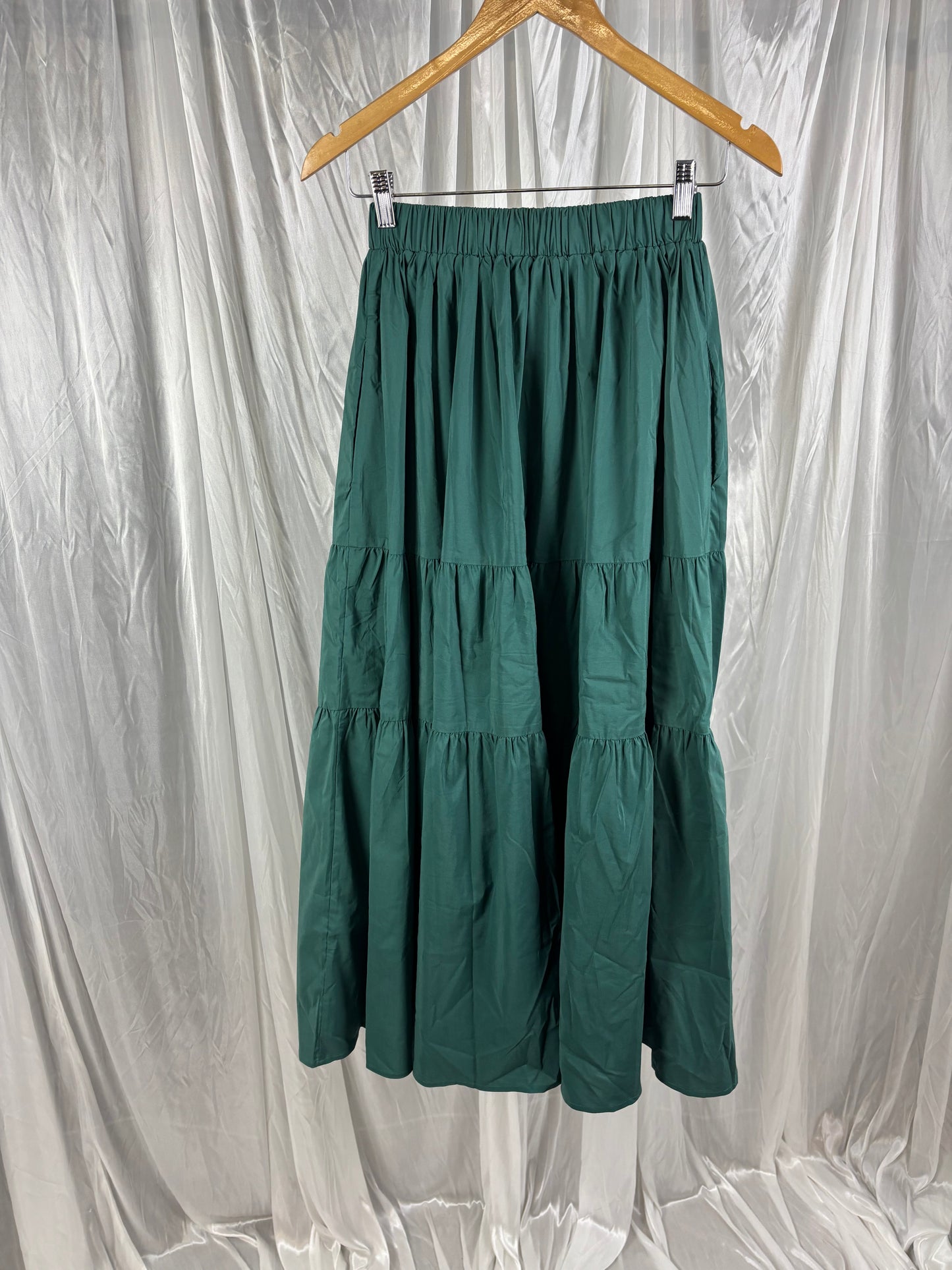 White Sandstorm Green Skirt - XS