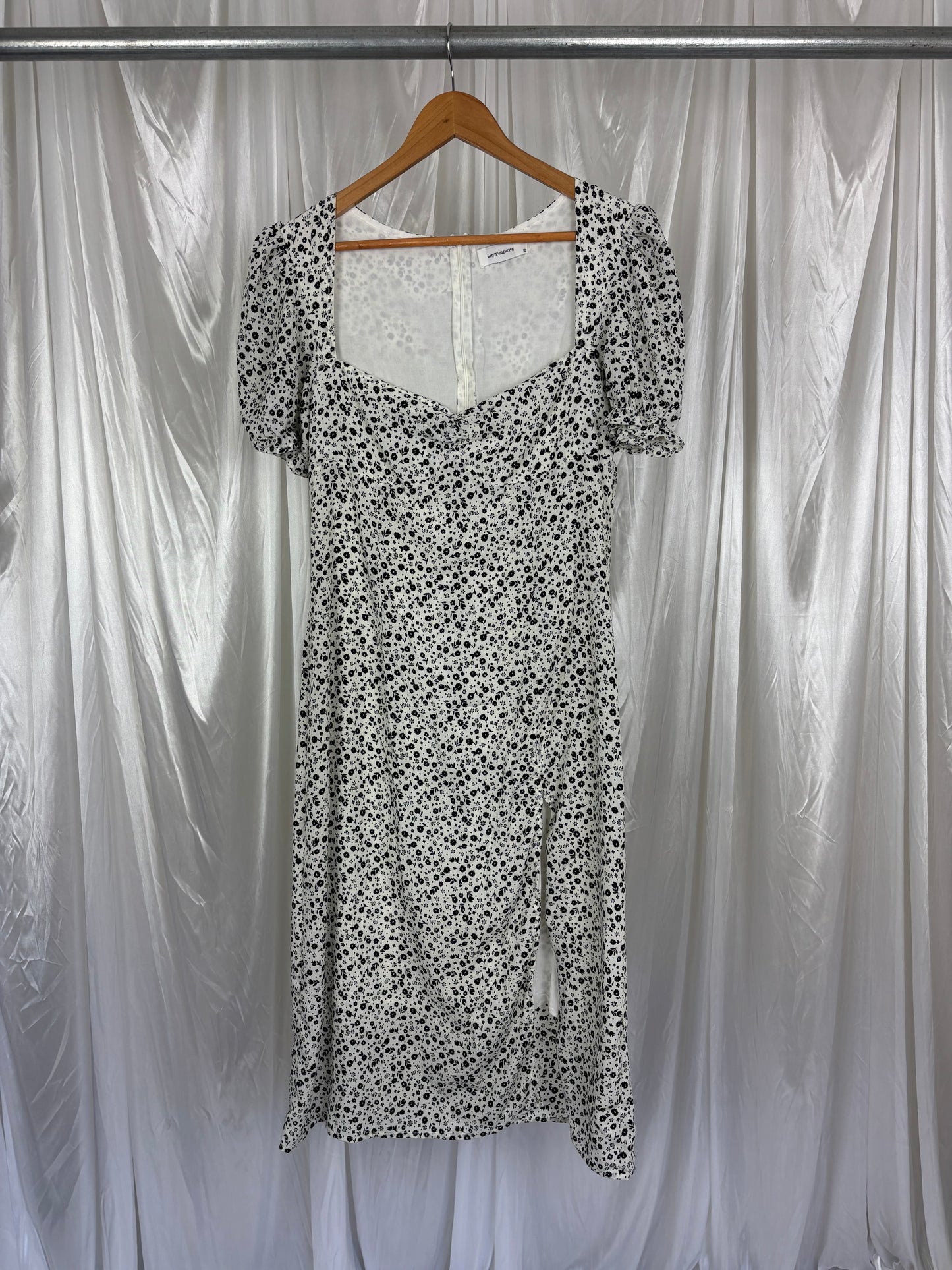 Whyte Valentyne Floral Dress - 12