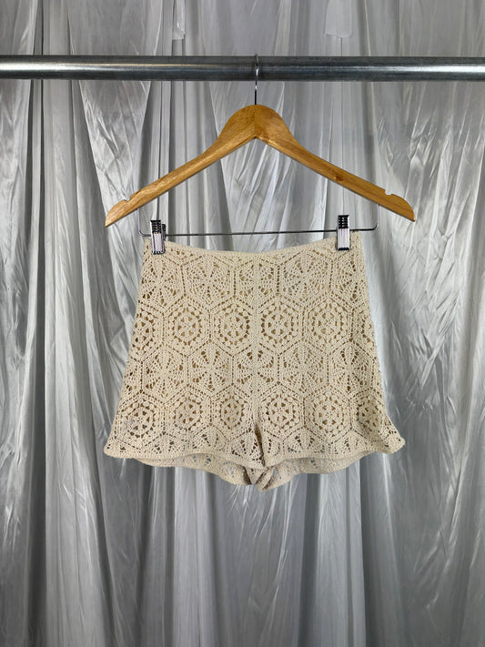 H&M Beige Crochet Shorts - XS