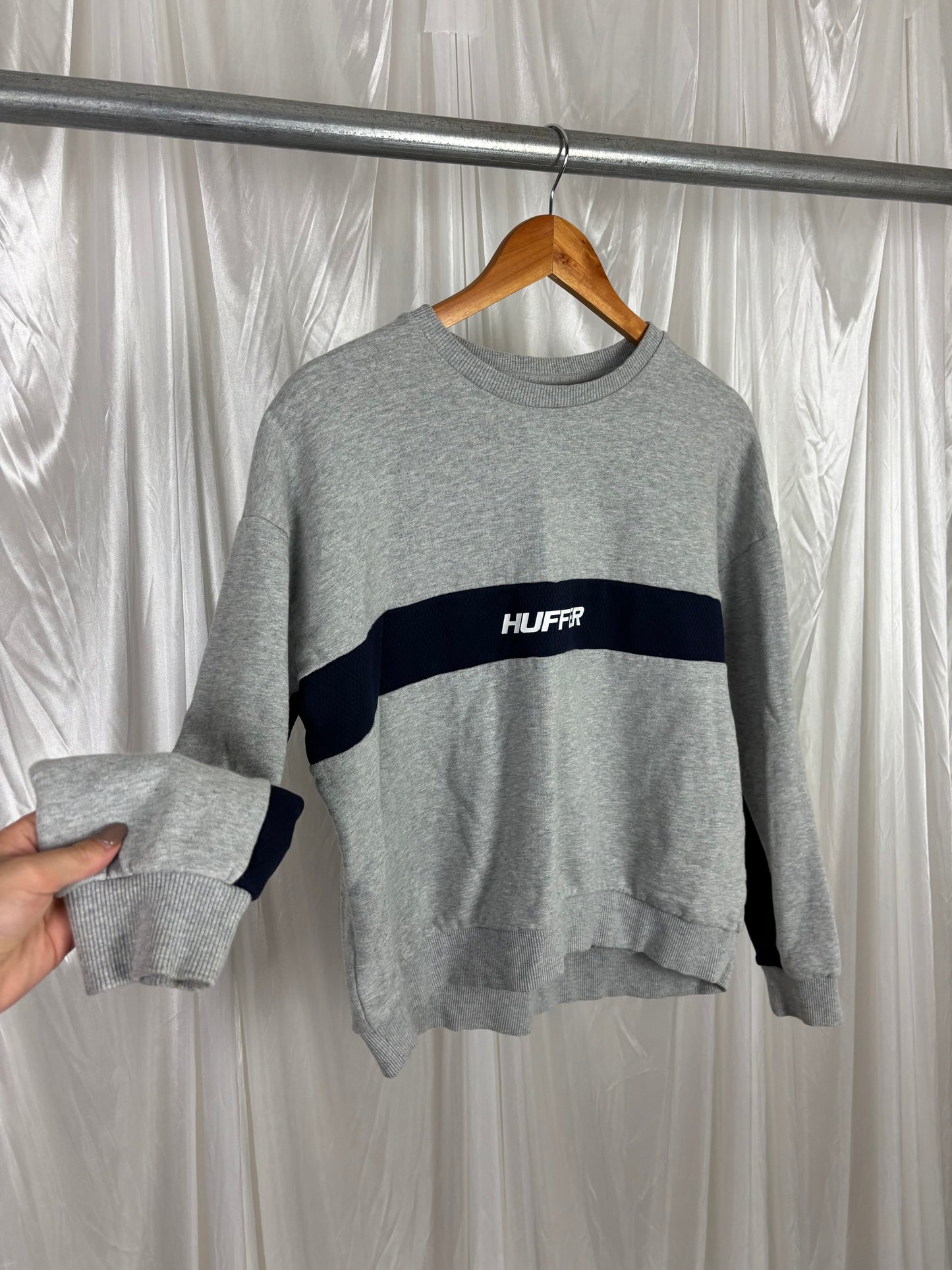 Huffer Grey Crewneck - 8
