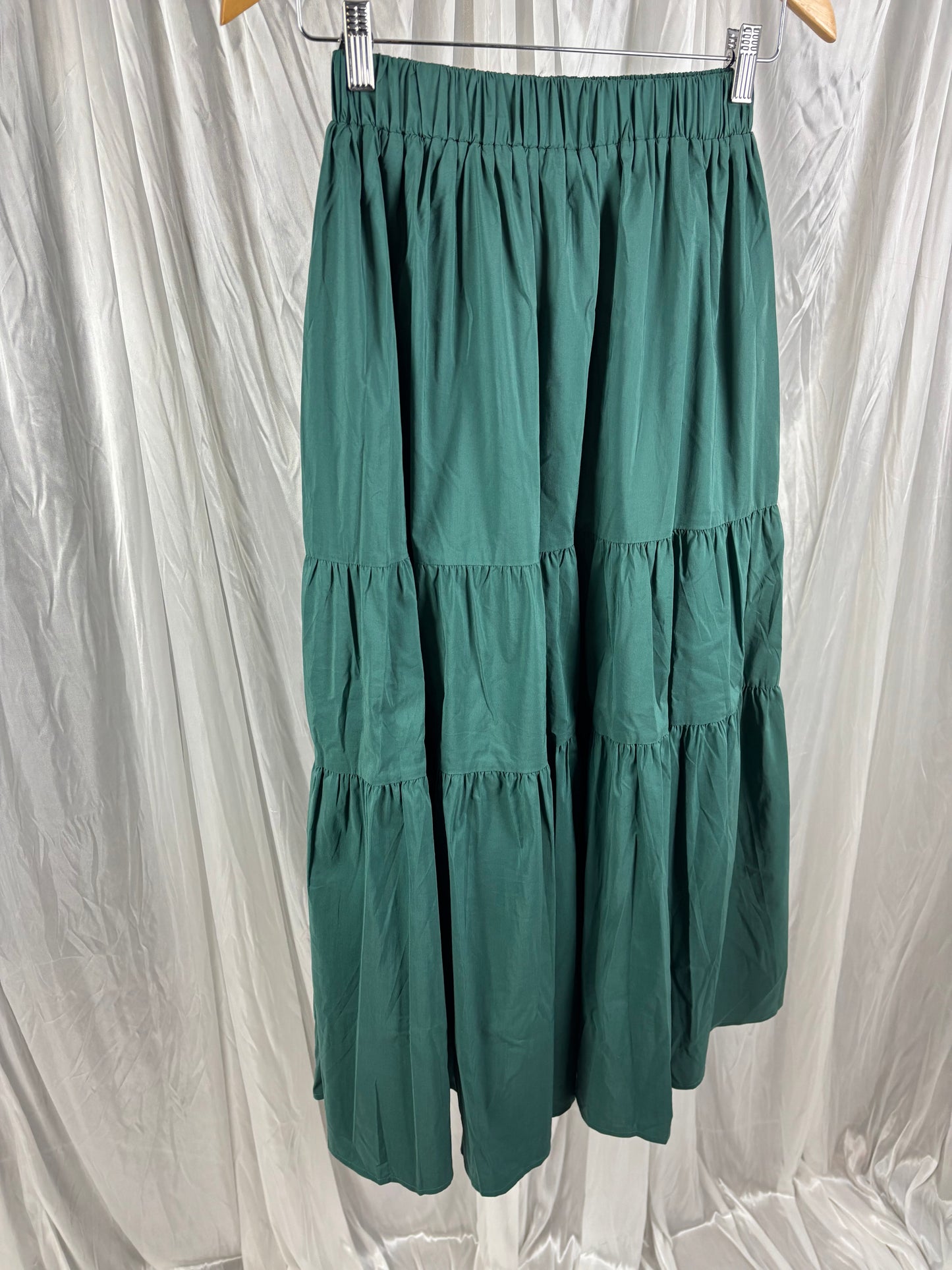 White Sandstorm Green Skirt - XS
