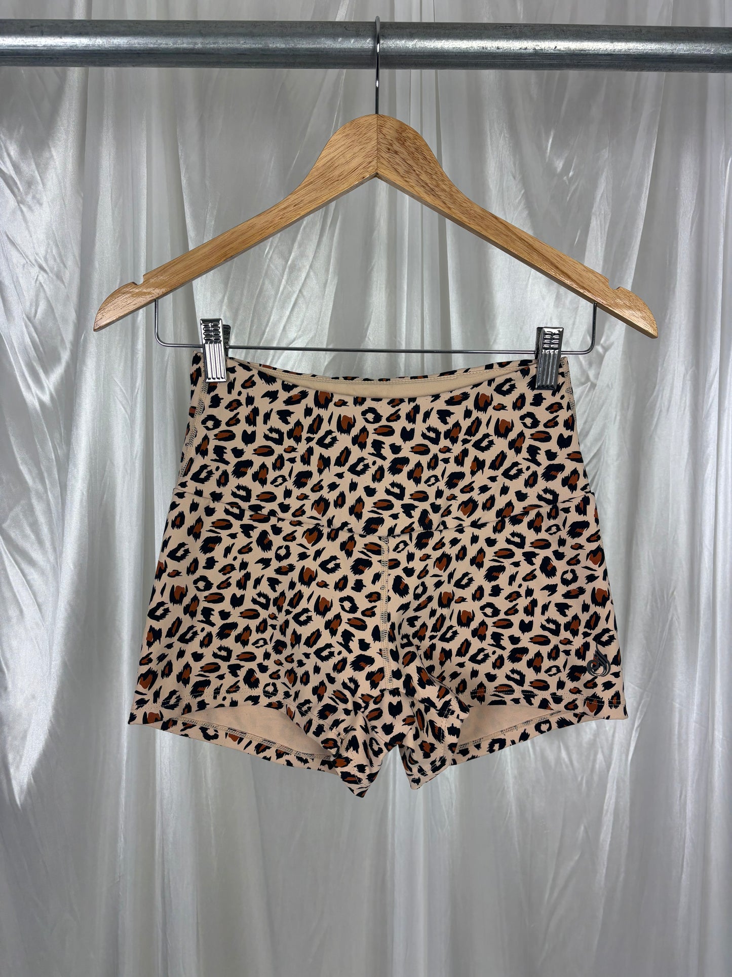 Ryderwear Adapt High Waisted Shorts - S
