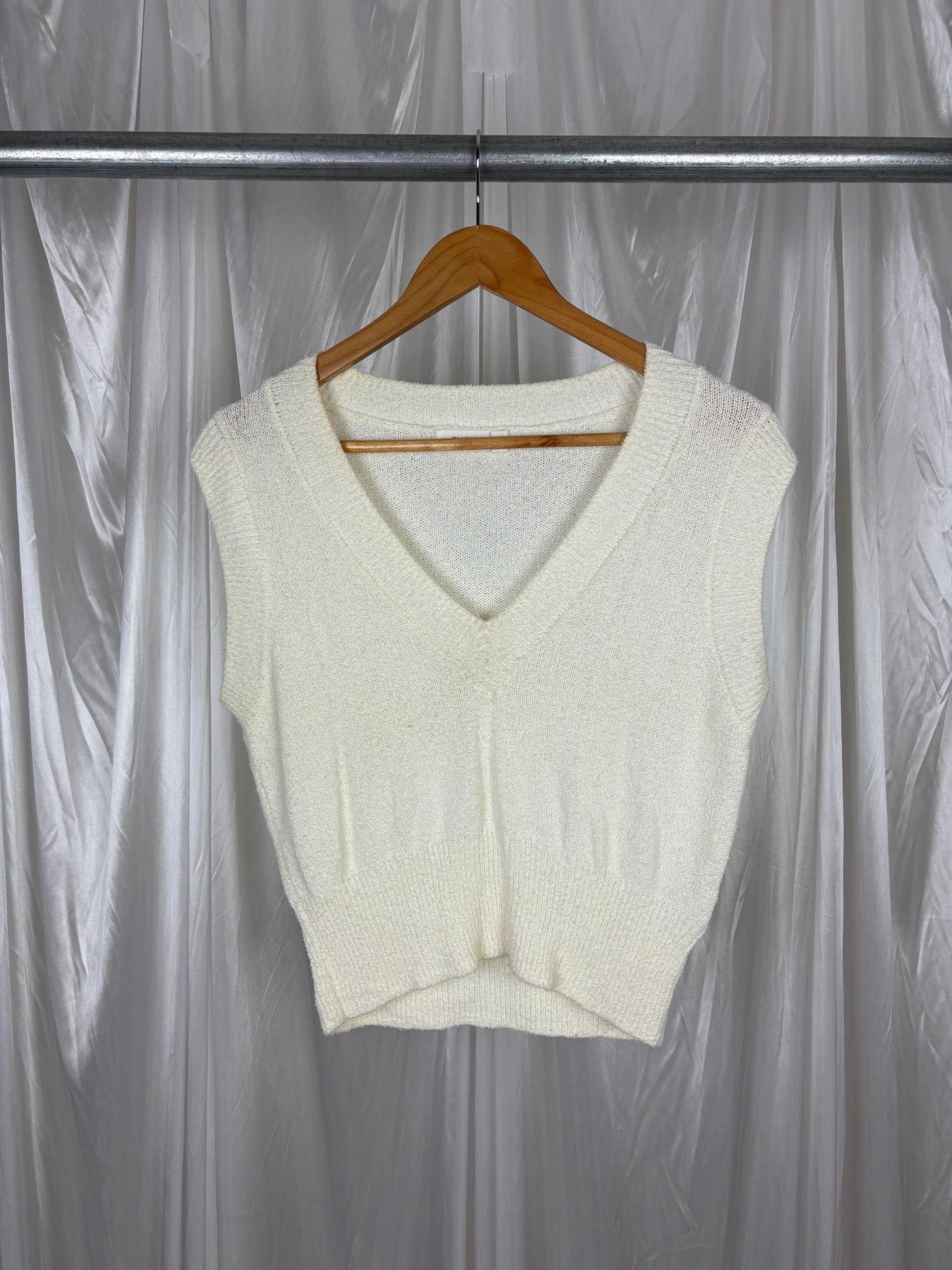 Glassons Cropped Knit Vest - XS
